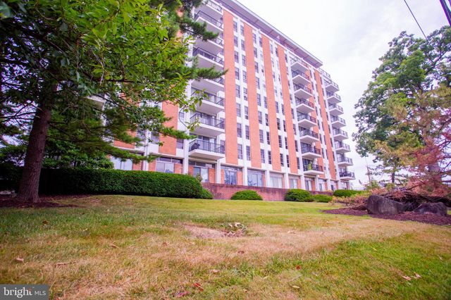 $99,000 | 6606 Park Heights Avenue, Unit 307 | Glen