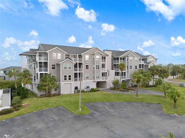 $1,800 | 5727 Biscayne Court, Unit 302