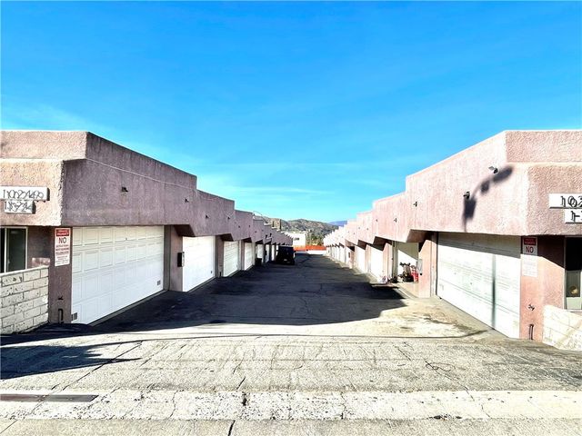 $2,950 | 10249 Tujunga Canyon Boulevard, Unit 18 | Sunland-Tujunga