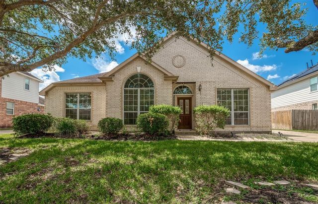 $415,000 | 11410 Starlight Bay Street | Shadow Creek Ranch