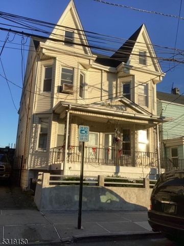 $749,999 | 17 Prospect Street | Midtown Elizabeth