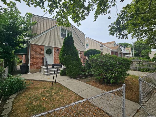 $975,000 | 137-16 223rd Street | Laurelton