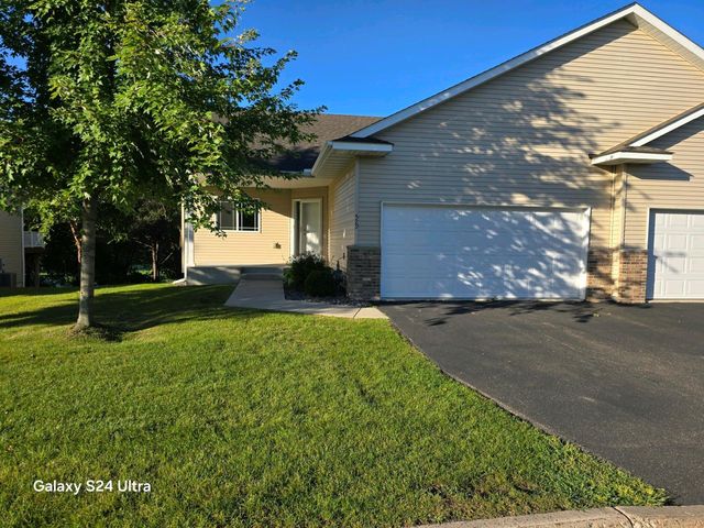 $385,000 | 529 Amber Lane | Buffalo