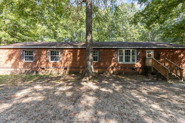 $340,000 | 118 West Silver Belle Drive | Belle Aire Acres