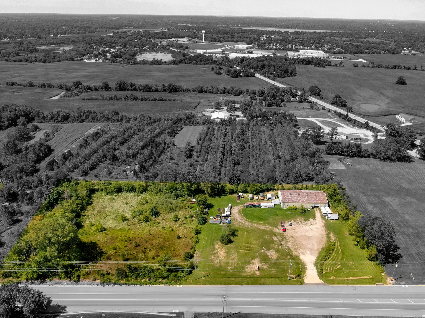 an aerial view of multiple house