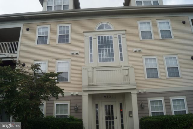 $2,200 | 9121 Gracious End Court, Unit 301 | Snowden Ridge