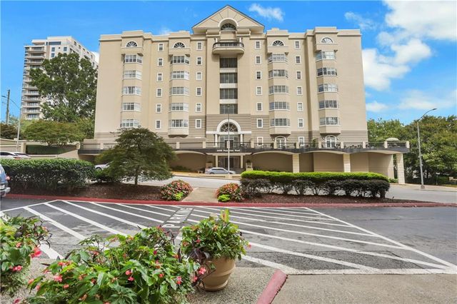 $300,000 | 2499 Peachtree Street Northeast, Unit 703 | Peachtree Heights East