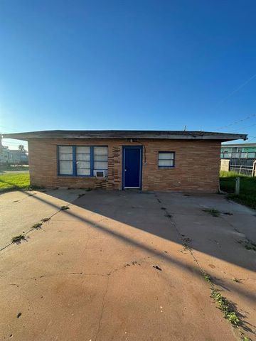 $950 | 320 Thunder Road | Surfside