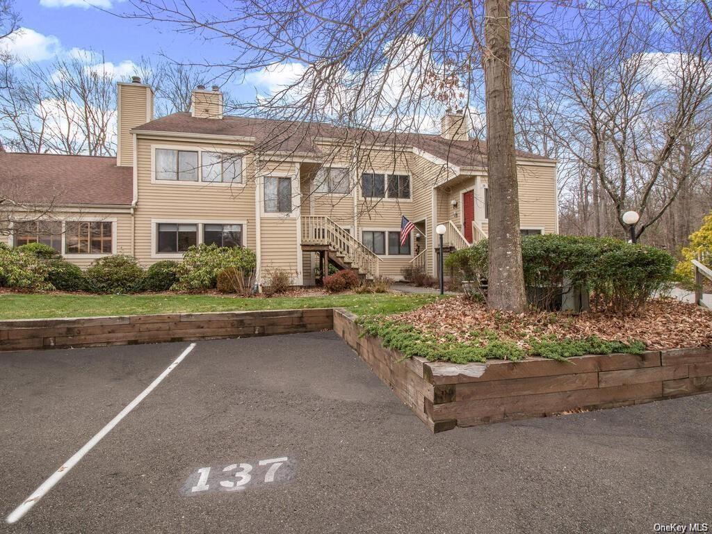 front view of house with a yard