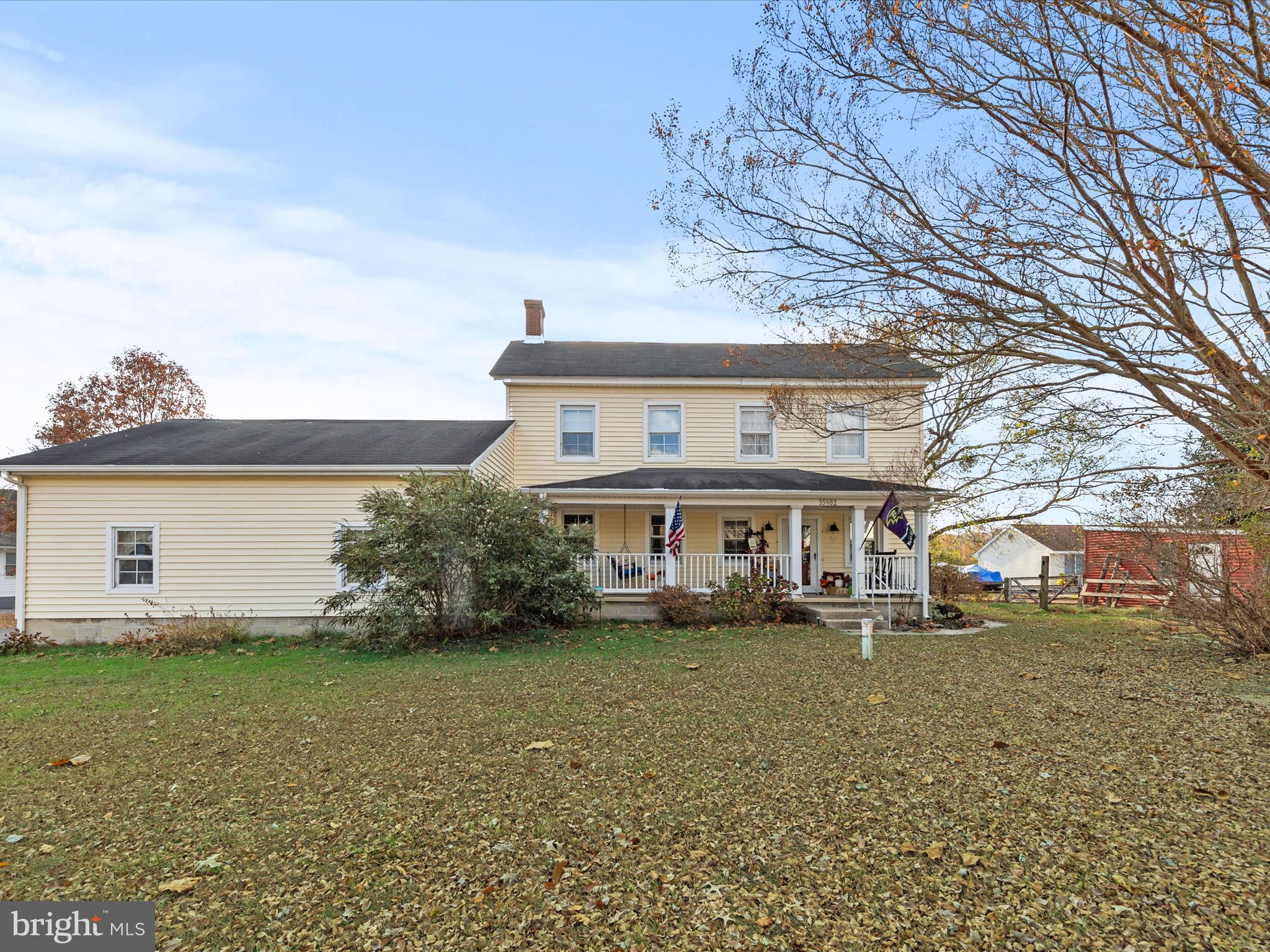 a house view with a garden space