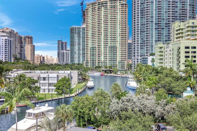 $650,000 | 800 Southeast 4th Street, Unit 505 | Colee Hammock