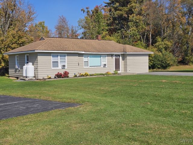 $239,900 | 7377 Highway 20 | Sangerfield