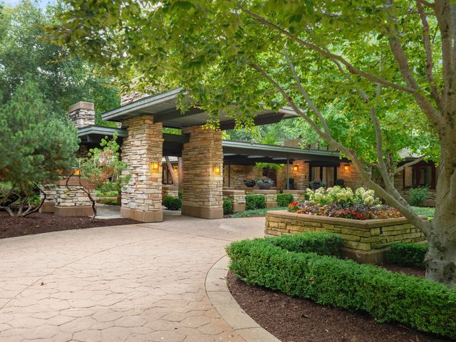 $5,510,000 | 165 Schneider Road | Kaneville Township - Kane County