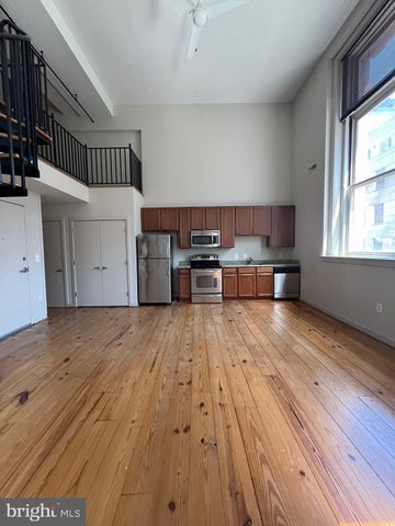 $1,800 | 1200 Walnut Street, Unit 205 | Washington Square West