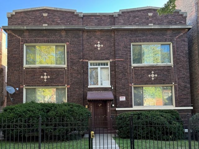 $499,000 | 7827-29 South Colfax Avenue | South Shore