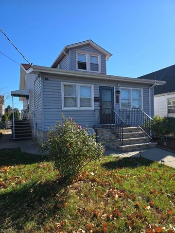 $1,950 | 32 Ligham Street | Belleville