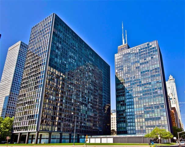 $649,000 | 900 North Lake Shore Drive, Unit 240301 | Near North Side