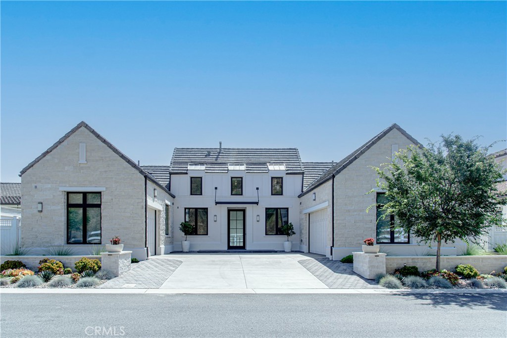 a view of a house with a outdoor space