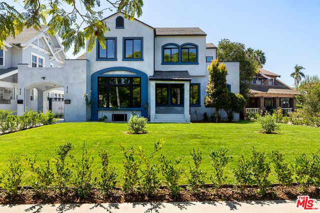 $2,749,000 | 4308 Victoria Park Drive | Mid-City