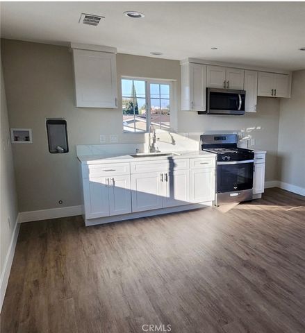 $3,100 | 1509 West Civic Center Drive, Unit 2 | Artesia Pilar