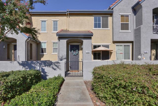 $449,900 | 1203 Dante Circle | Stanford