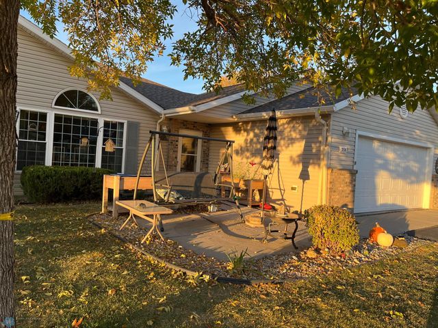 $249,400 | 358 30th Street North | Moorhead