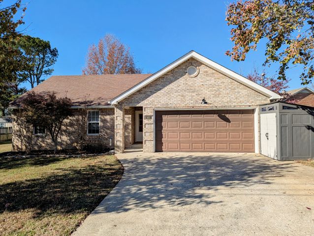 $315,000 | 401 Bonny Castle Road | Clarksville