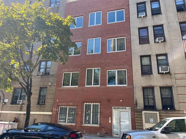 $3,060 | 94 East 208th Street, Unit 2B | Norwood