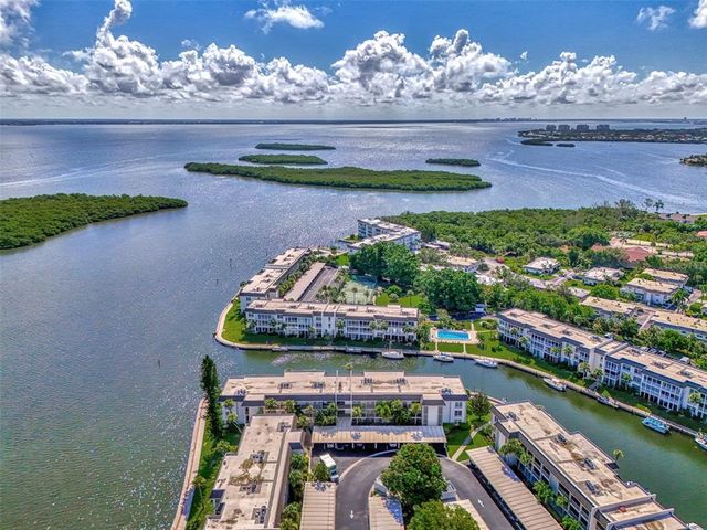 $5,900 | 4410 Exeter Drive, Unit 204 | Longboat Key