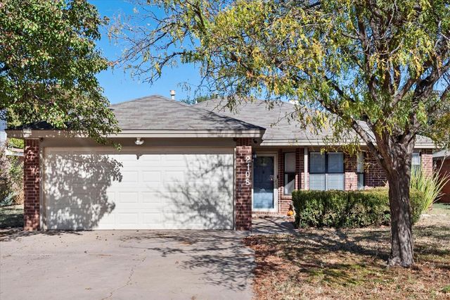 $190,000 | 2108 92nd Street | Southeast Lubbock