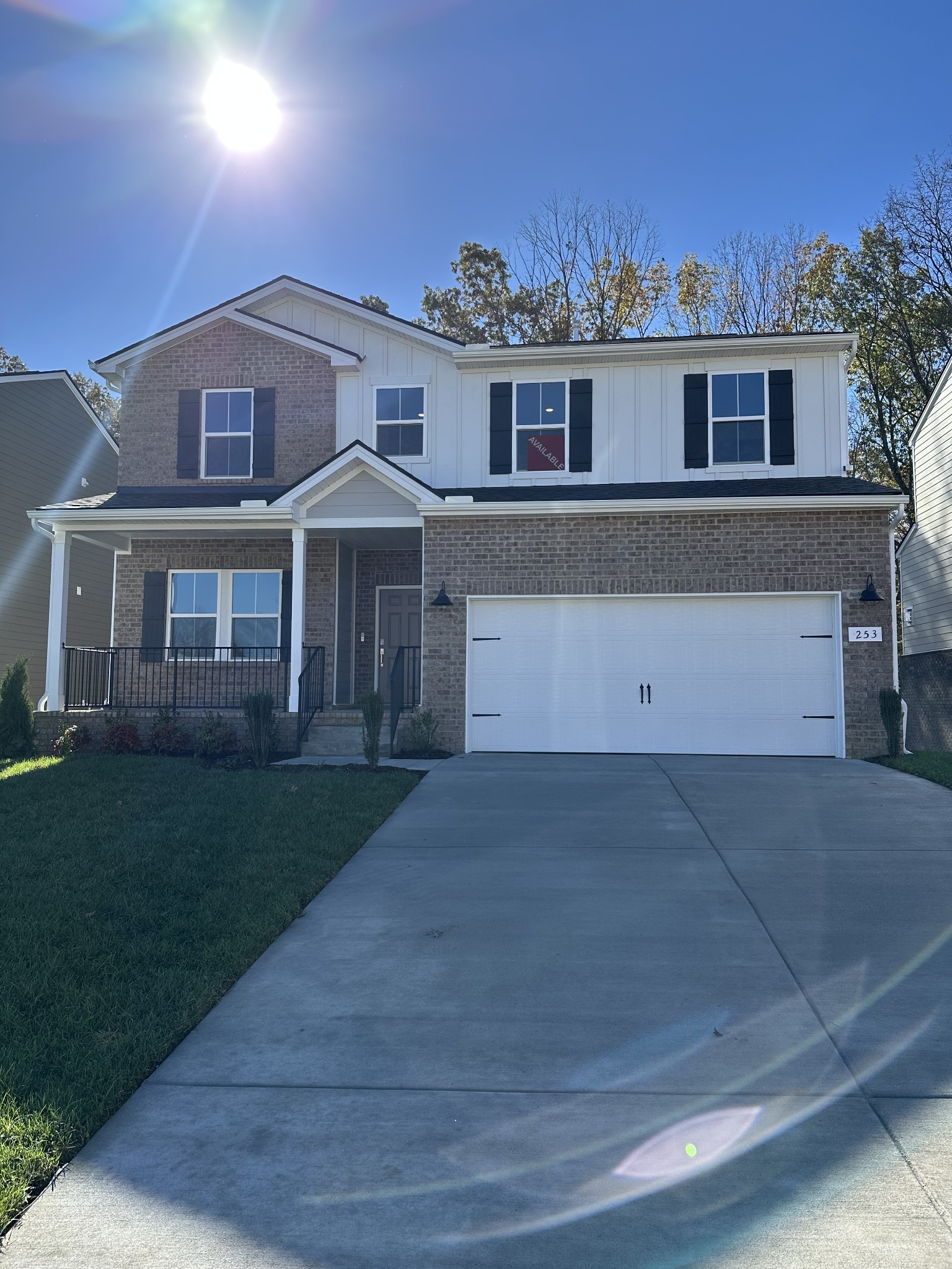 Welcome to 253 Brook Ave! This 4 bedroom / 2.5 Bathroom "aspire" home is ready for you to make it yours! Hurry in to take advantage of this amazing price