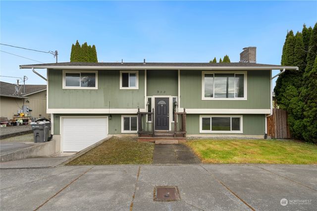 $415,000 | 982 South Anacortes Street | Burlington