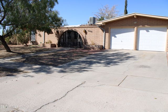 $1,625 | 10701 Camaro Court | Vista del Sol West