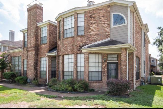 $200,000 | 8888 Benning Drive, Unit 313 | Brays Oaks