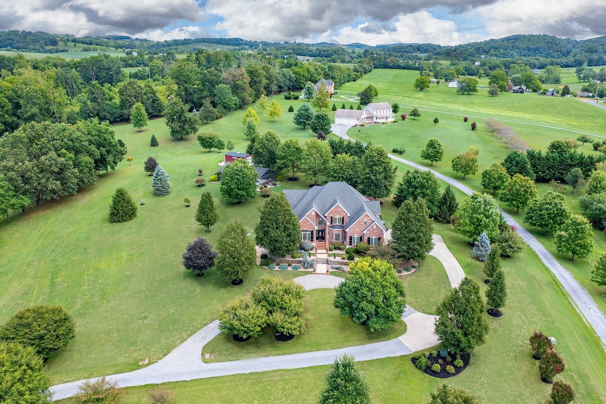 12.25 acres located in desirable Henry Hill Estates -- just 15 minutes from Lexington’s universities, great restaurants, shops, music and art!