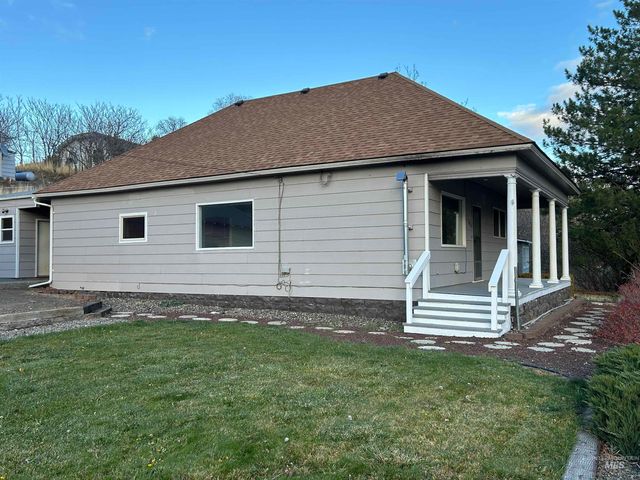 $214,900 | 1023 Main Street | Pomeroy