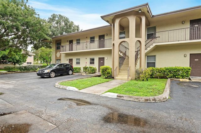 $250,000 | 3776 Northwest 91st Lane, Unit 3776 | Spring Tree