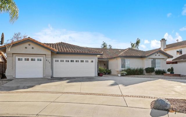 $1,050,000 | 675 Bauer Place | Vista