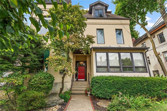 $325,000 | 6015 Walnut Street, Unit 302 | Shadyside