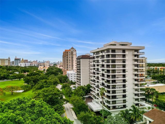 $999,999 | 720 Coral Way, Unit 7C | Central Gables