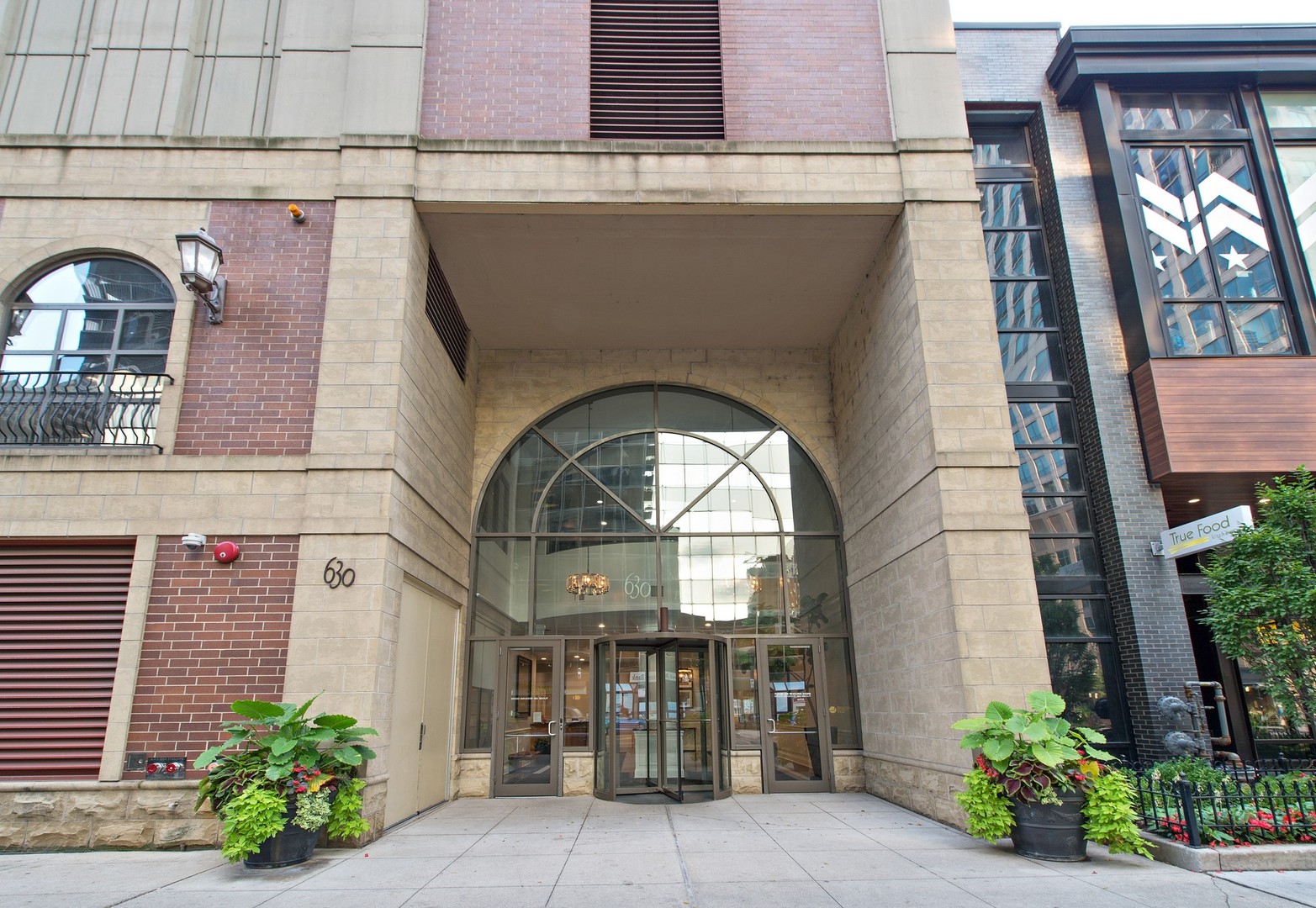 a view of building entrance