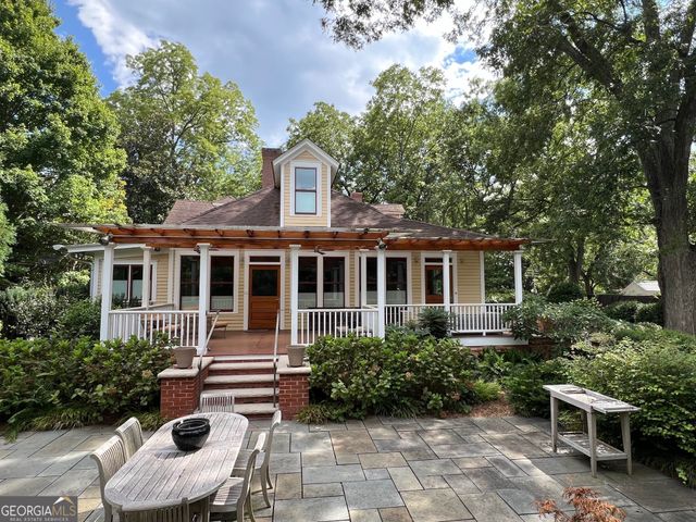 $1,575,000 | 258 Springdale Street | Five Points