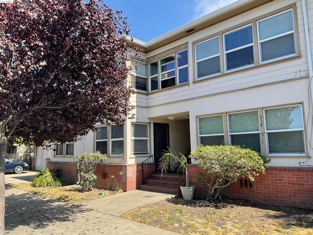 $2,195 | 508 McLaughlin Street | East Richmond