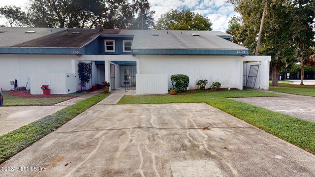 $1,600 | 1250 Bayshore Drive North | Mayport Landing