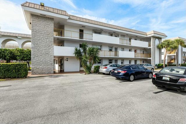 $160,000 | 5401 Northwest 2nd Avenue, Unit 218 | Boca Teeca