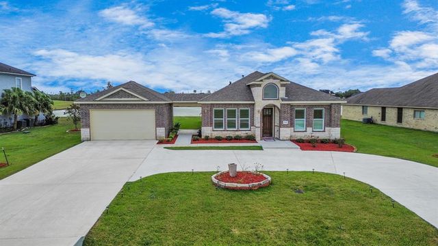 $474,990 | 3718 Palm Crest Drive