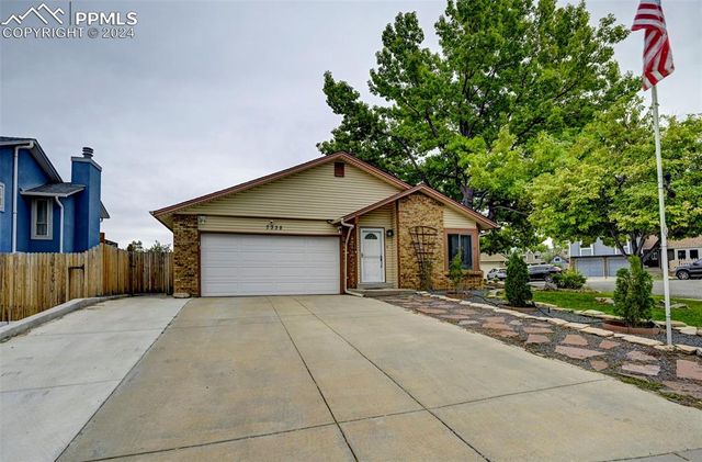 $769,990 | 7338 South Yukon Court | Columbine West