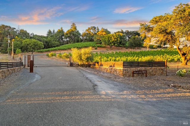 $5,995,000 | 5232 Maacama Ridge Road