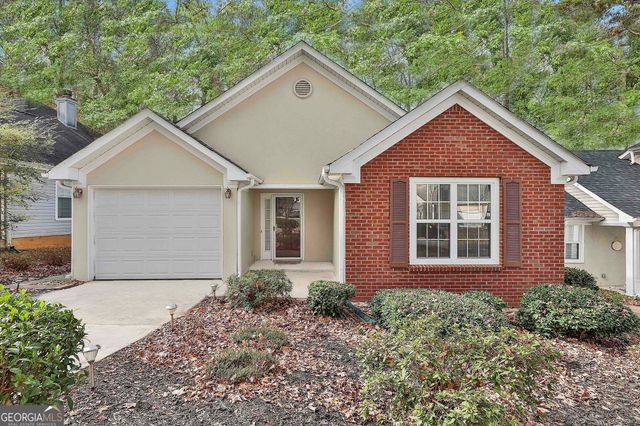 $328,500 | 603 North Fairfield Drive | Peachtree City