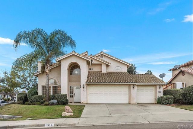 $929,900 | 645 Devon Place | Central Escondido